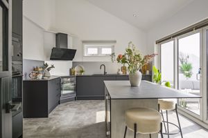 kitchen island- click for photo gallery